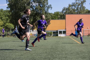 Bild 44 - wBJ SV Henstedt Ulzburg - TuS Rotenhof : Ergebnis: 12:0